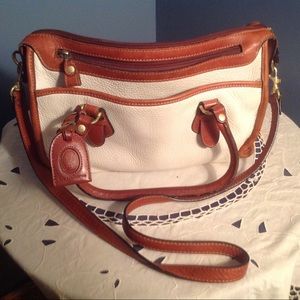 ,Liz Claiborne bag